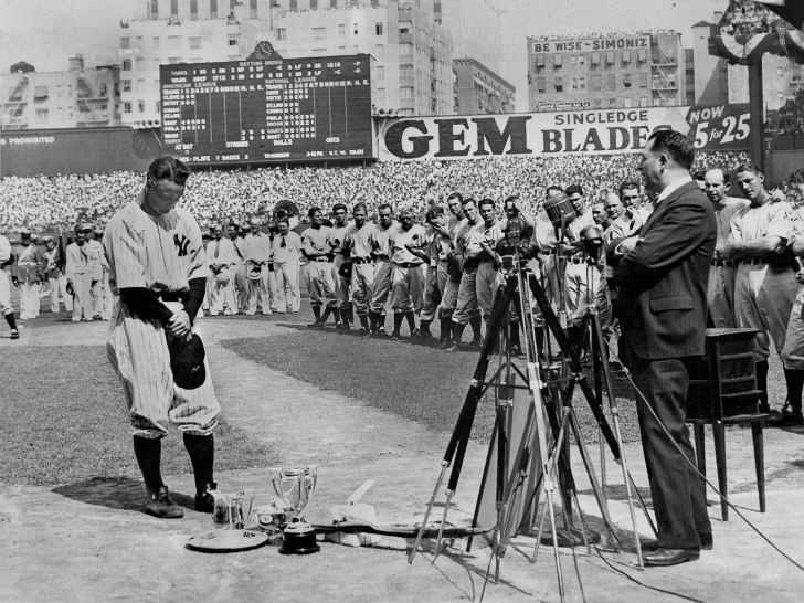 The famous American baseball player Lou Gehrig was forced to retire from sports at the age of 36 due to amyotrophic lateral sclerosis.