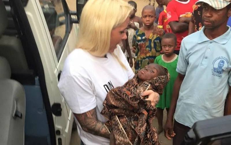 Anya found the child on the street in critical condition and immediately took him to the hospital